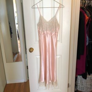 Vintage nightgown
